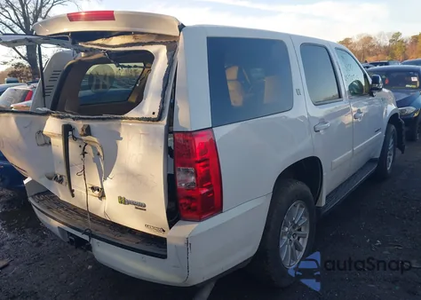 2008 Chevrolet Tahoe Hybrid z USA, uszkodzony, nr VIN 1GNFK13548R228826